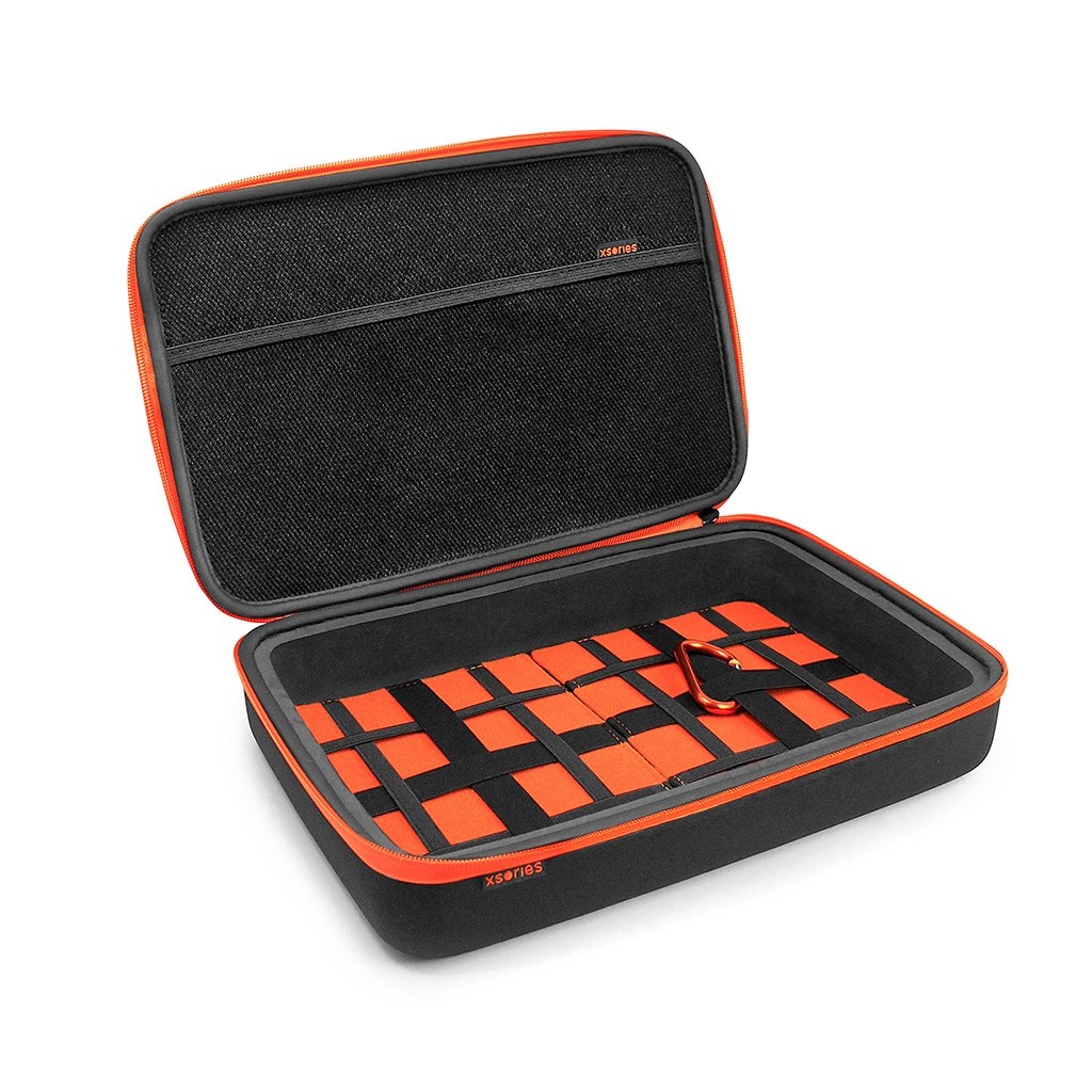 Estuche de Viaje Universal Capxule Small Black