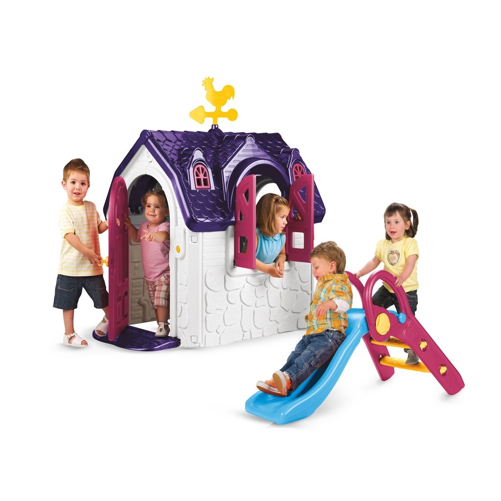 Lovely House con Tobogán Famosa